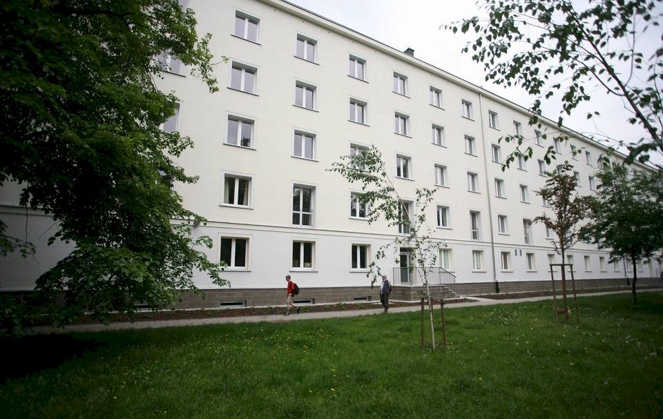Фоновое изображение общежития № 3 - Zamenhof, Варшавского Университета